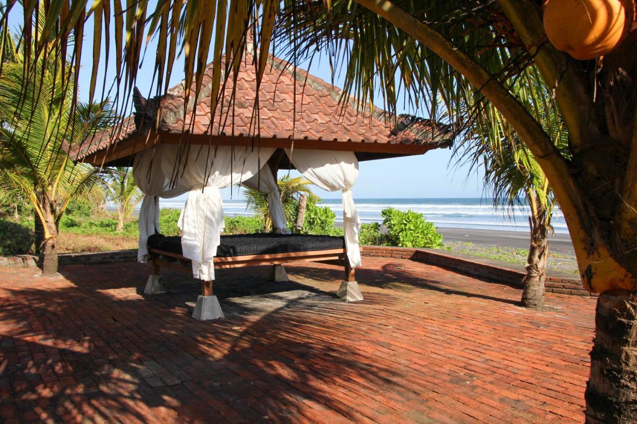 Bali Hai Island Resort Pekutatan  Zewnętrze zdjęcie