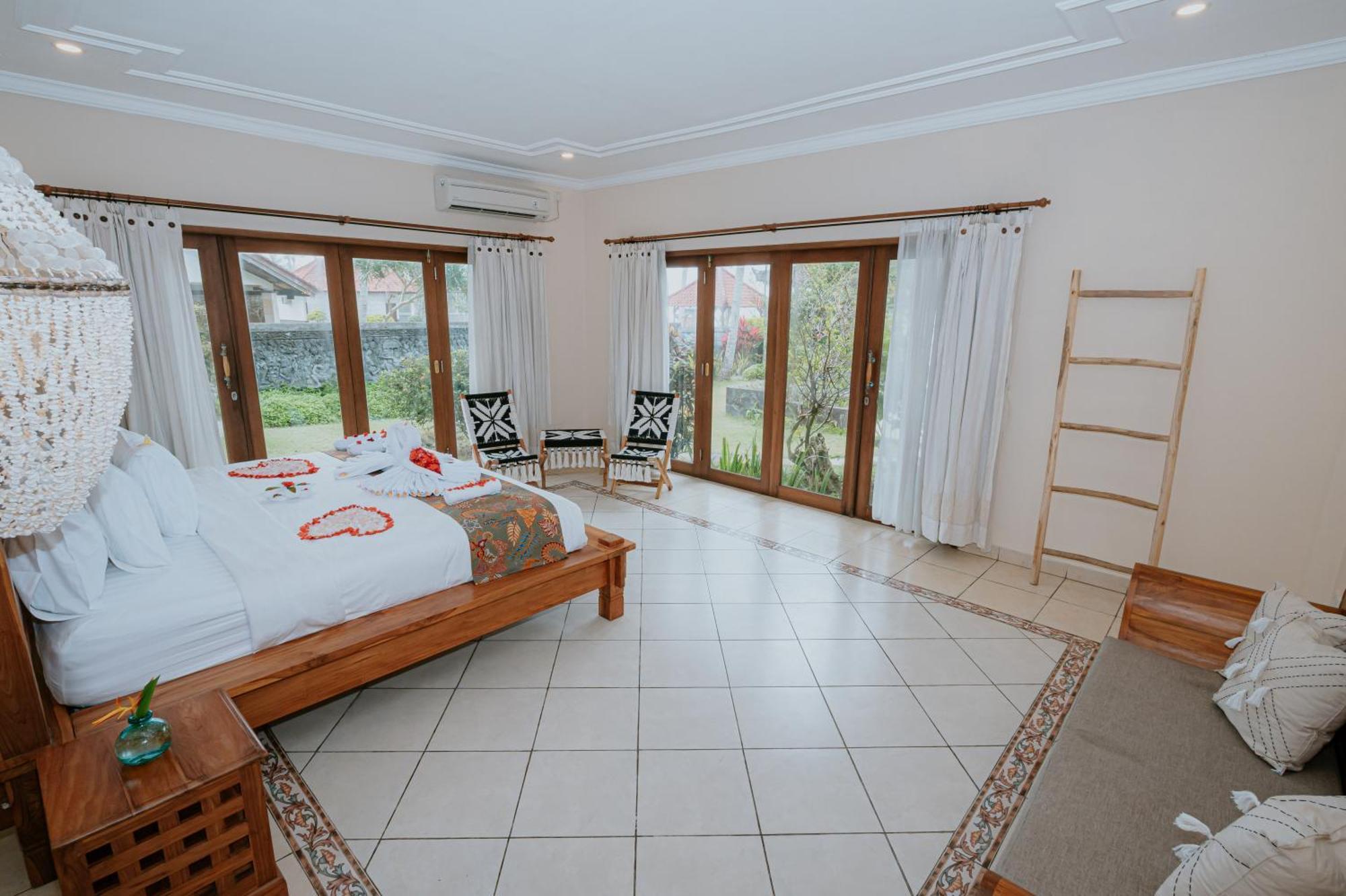 Bali Hai Island Resort Pekutatan  Zewnętrze zdjęcie