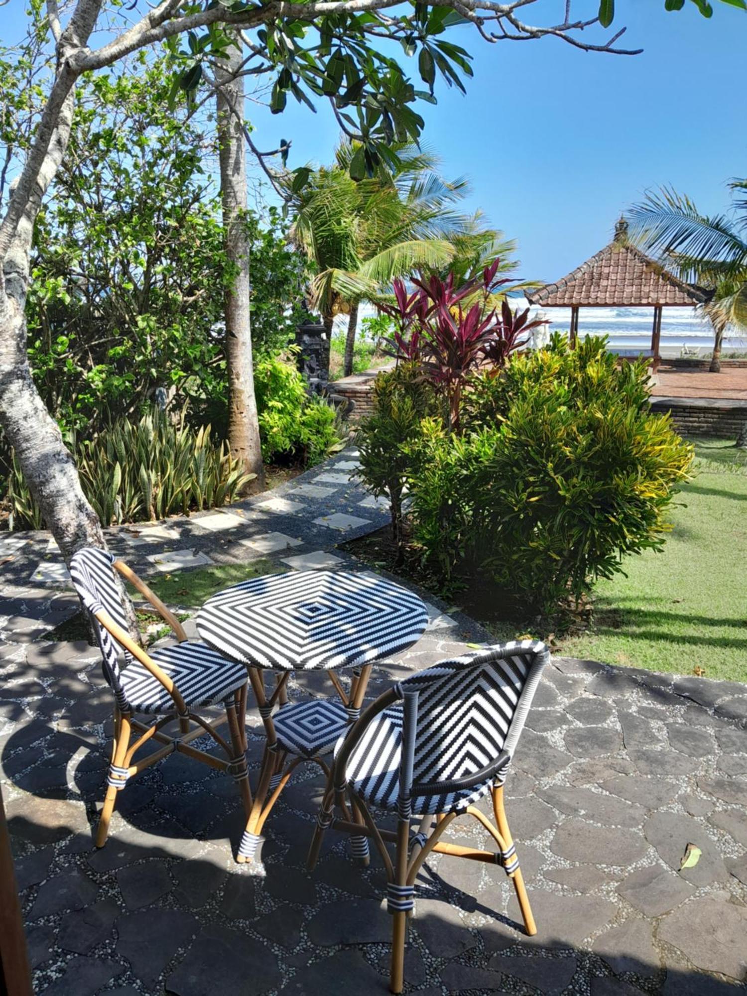 Bali Hai Island Resort Pekutatan  Zewnętrze zdjęcie